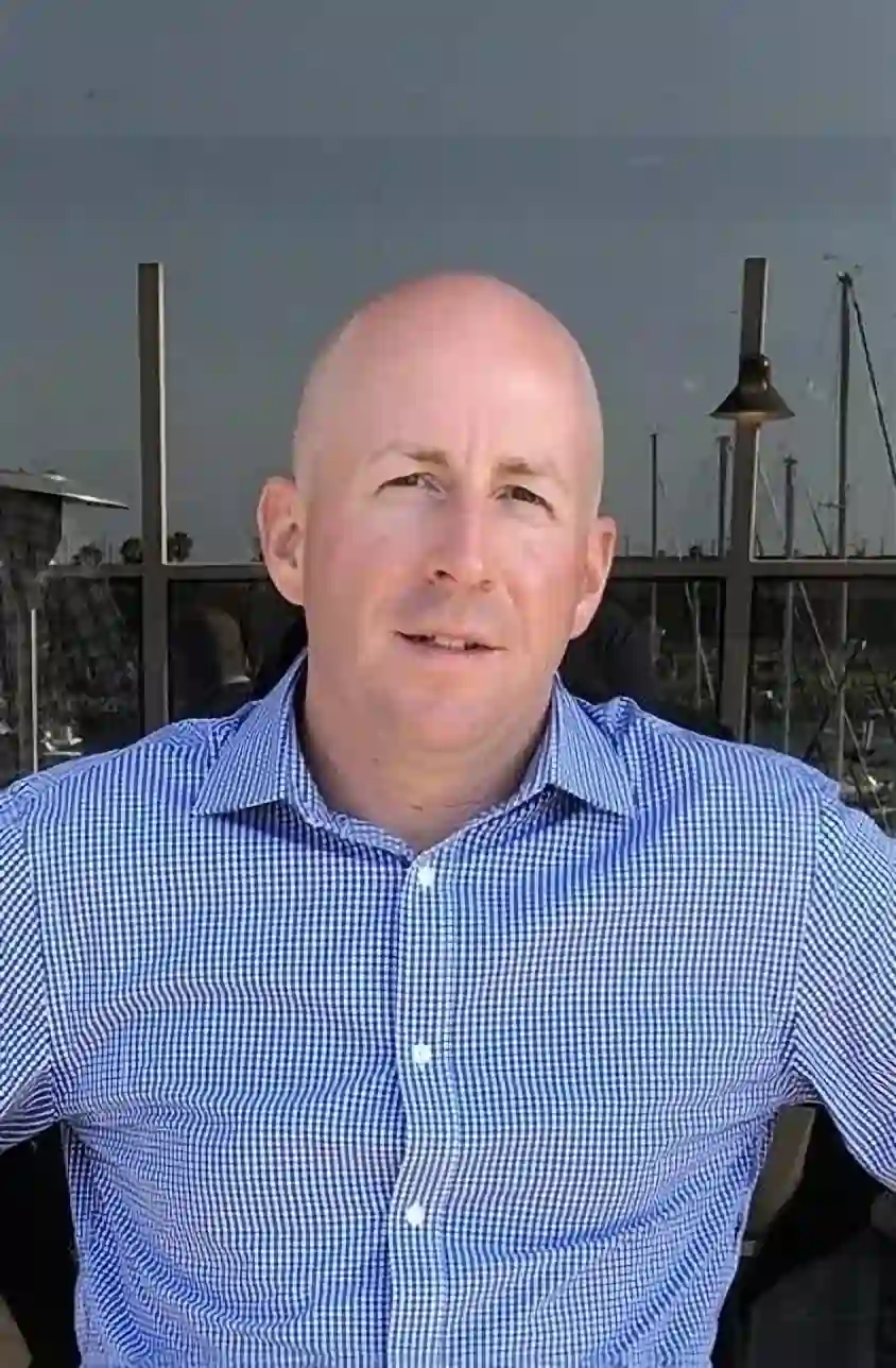 headshot image